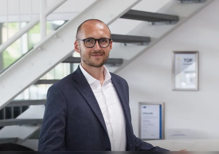 Portrait von Denis Hawelka